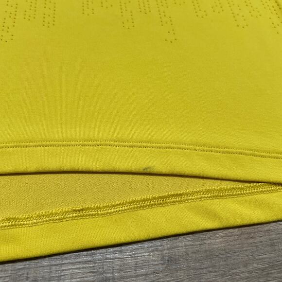 Lululemon Size Small Yellow Mesh Vent Short Sleeve Athletic Running Crew T Shirt - Picture 7 of 8